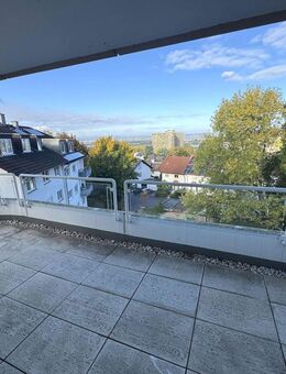 Helle Wohnung mit 3 ZKB und Balkon mit Fernblick in ruhiger Wohnlage von Vallendar - Vallendar