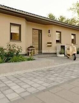 Auf die Terrasse treten und den Garten genießen! Stufenloses Wohnglück im massiven Winkelbungalow mit überdachter Terrasse in Gerstungen - Gerstungen