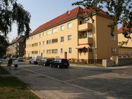 Lichtdurchflutete 2-Zimmer-Wohnung in der Curiesiedlung - Magdeburg