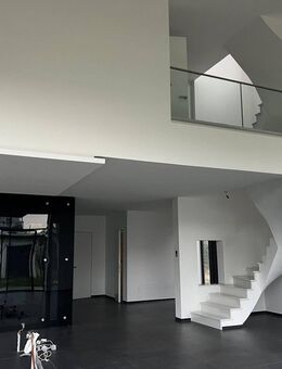 VON PRIVAT 2 Generationen Stadthaus mit Fahrstuhl DG/ Penthouse zzgl.53m² uml. Terrasse - Bremen