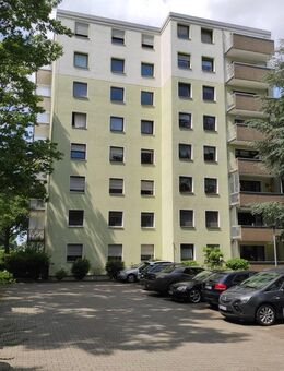 3,5-Zimmer-Hochparterrewohnung mit Balkon in Bochum-Westenfeld zu verkaufen - Bochum