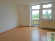 3-Raum-Wohnung mit kleinem Balkon im 3. OG auf der Clara-Zetkin-Str. zu vermieten! - Bautzen