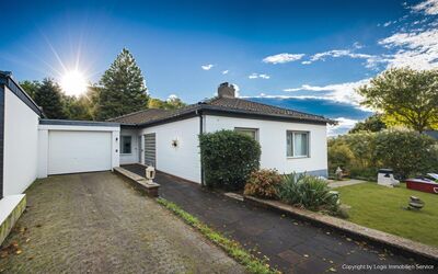 Exklusiver Walmdachbungalow in Panoramalage - Ihr neues Zuhause mit Blick über Remagen!