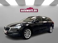 Skoda Octavia 1.4 TSI DSG iV FIRST NAVI CAM 18Z LED HUD SHZ ACC - Ahrensburg