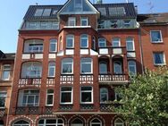 Schöne Altbauwohnung, Holtenauer Str., 3 Balkone, Fahrstuhl, Luxus Küche m. Granitarbeitsplatte - Kiel