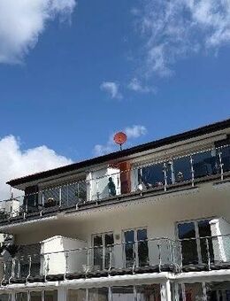 Schicke 2 Zimmer-Etagenwohnung mit Terrasse, Einbauküche und TG-Platz - Bad Neuenahr-Ahrweiler - Bad Neuenahr-Ahrweiler