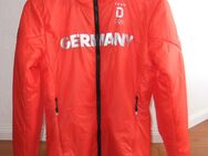 Federleichte Jacke von adidas (Olympia 2018) in Gr. 32 - Frankfurt (Main) Bergen-Enkheim