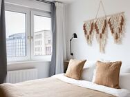 MITTE: LUXUS NEUBAU-WHG: 3-Zimmer - 55 m² - 7. Etage - voll möbliert + LEER per SOFORT zu VERKAUFEN - Berlin