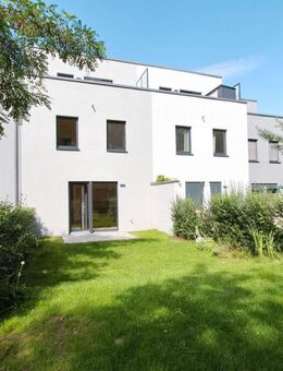 Dämeritzer Ufer - Reihenhaus mit großem Garten, Parkett, EBK und Dachterrasse - Berlin