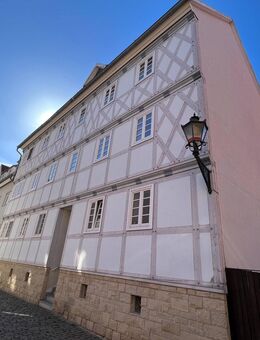 Renditeobjekt mit Parkplatz in der Halberstädter Altstadt! - Halberstadt