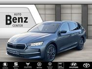 Skoda Octavia, 2.0 TDI Combi TOUR, Jahr 2022 - Laupheim