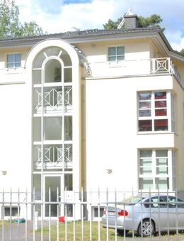 Schöne helle 3 Zimmer Wohnung - Berlin