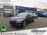 Dacia Sandero, Journey TCe 90, Jahr 2022 - Nastätten