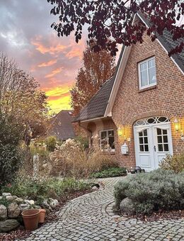 NORDISCHER LANDHAUS-CHARME MIT SEPARATEM BÜRO - Bevern (Schleswig-Holstein)