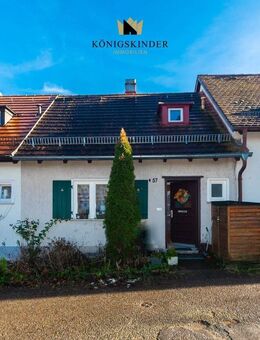 Wohnen mit Geschichte: Denkmalgeschütztes Einfamilienhaus im grünen Eiernest - Stuttgart