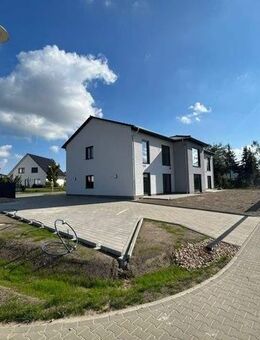 Hier entsteht Ihr neues Zuhause! Traumhaftes Familiendomizil mit modernen und durchdachten Details! - Brandenburg (Havel)