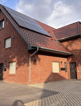 Schöne große OG-Wohnung im KFW40-Plus Haus zu vermieten! - Saterland