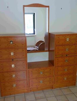 Sideboard/Kommode/ Schubladenschrank mit Spiegel - Flensburg