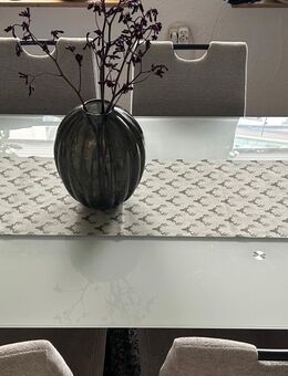 Glastisch - Schweinfurt Zentrum