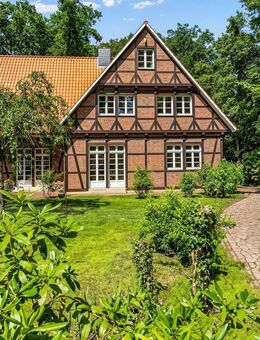 Repräsentatives Landhaus in Bestlage - Stil, Raum & Privatsphäre für höchste Ansprüche - Wohltorf