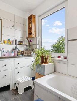 Modernes 6-Zimmer-Einfamilienhaus mit großem Garten in familienfreundlicher Lage Oeversees - Oeversee