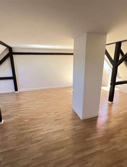 charmante Dachgeschosswohnung mit Weihnachtsvorteil! - Zeitz