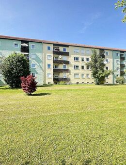 Ideal geschnittene 2-Zimmer Wohnung mit Stellplatz in zentraler Lage - Traunreut