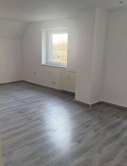 Helle, offene Wohnung für Singles oder Paare - Bochum