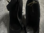 Schwarze High Heels aus Samt, Gr. 39 - Kamen