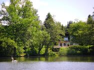 Idyllisch gelegenes Zweifamilienhaus am Windhainer See - Mücke