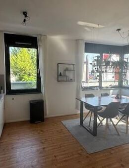 Moderne 2-Zimmer-Wohnung mit Terrasse -ideal für den 1-2 Personenhaushalt - Böblingen