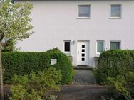 Grosbliederstroff/Frankreich: Freistehende Walmdachvilla Niedrigenergiehaus mit schönem Garten - Kleinblittersdorf