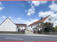 Wildenhain: Teilmodernisierter Drei-Seitenhof - drei Wohnungen und viele Möglichkeiten! - Großenhain