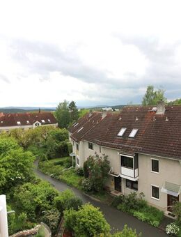 Helle 3 Zimmerwohnung mit Balkon und Aussicht nahe Klinikum! - Bayreuth