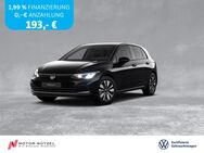 VW Golf, 1.5 TSI VIII MOVE, Jahr 2024 - Hof