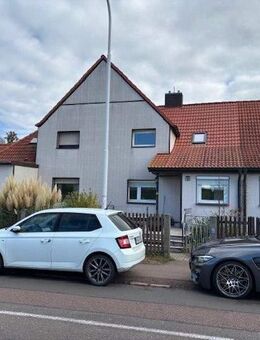 Charmantes Reihenmittelhaus mit großem Garten - Halle (Saale)