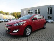 Hyundai i30 Classic,Navi,PDS,Kamera,Euro 5,HU&AU Neu - Oldenburg