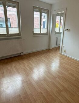 N- St. Sebald - Kapitalanlage in begehrter Lage, fußläuf.zur FAU und Innenstadt - Top gepflegte, geschmackv. ausgestatt, gut geschnittene 1-ZW mit EBK - Nürnberg