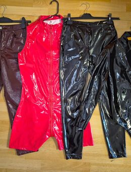 Lack Lackhose Venyl Lackbody Body Spiegelglanz M/L - Löwenberger Land
