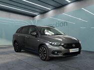 Fiat Tipo, Kombi APPLE ANDROID, Jahr 2016 - München