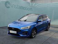 Ford Focus, 1.0 EcoBoost Hybrid ST-LINE, Jahr 2023 - München