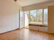 *** Gelegenheit *** 1-Zi.-Apartment in idyllischer Lage in Trudering ** sanierungsbedürftig *** - München