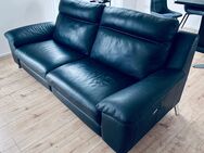 Schwarzes Ledersofa Zweisitzer zum Ausziehen - Bad Säckingen Zentrum