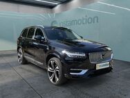 Volvo XC90, Ultimate Bright Recharge Plug-In Hybrid AWD, Jahr 2023 - München