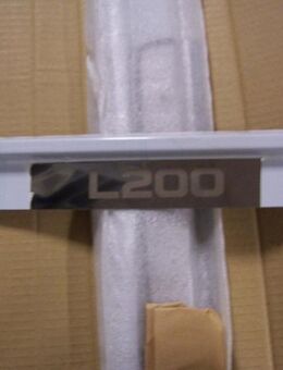 Z1074606 Einstiegsleisten-Set Sondermodell Mitsubishi L200 - Hannover Vahrenwald-List