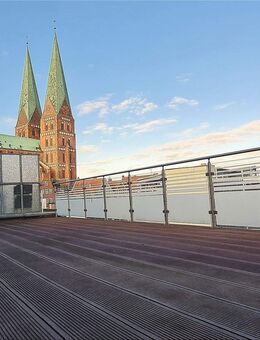 Wohnen+Arbeiten über 3 Ebenen mit Kamin und 40 m² Dachterrasse in bester Innenstadtlage – Lübeck Altstadt - Lübeck