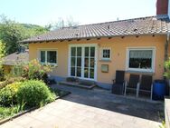 Familienidyll in ruhiger Lage: Reihenhaus mit Garten - Eppstein