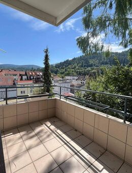 Baden-Baden, Lichtental, Maximilianstr. mit herrlicher Aussicht. - Baden-Baden