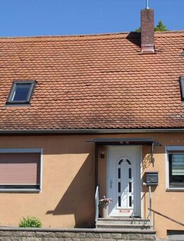 zwei Wohnhäuser zum Preis von einem - Colmberg