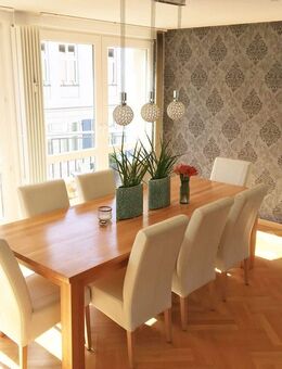 Exclusive Etagenwohnung mit Balkonen in der Altstadt - Strausberg